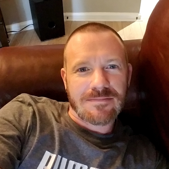 Meet your Posher, Mark - Picture 3 of 5